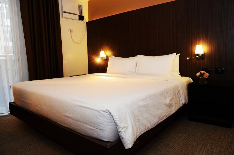 Stradella Hotel Cainta Esterno foto
